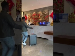 30 pulgadas LG Pantalla OLED transparente Escritorio Paisaje Eficiencia energética Tienda Educación Shoppi